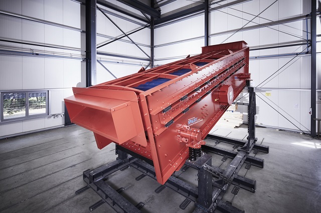 screening machine SPALECK Flip Flow Screener for fine screening