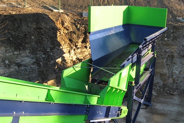 bulk feed hopper charging chute for industrial and household waste