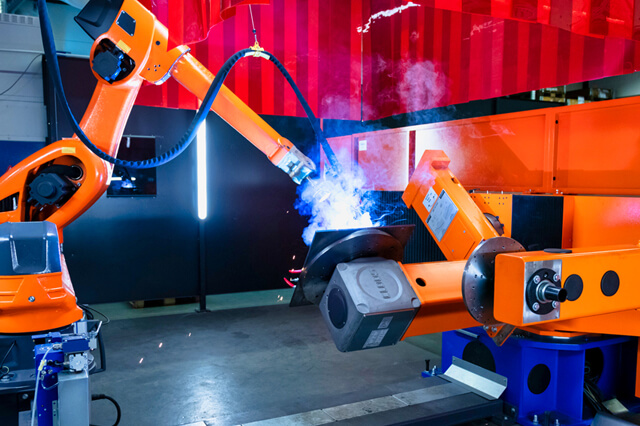 Example for automatic robot welding by SPALECK